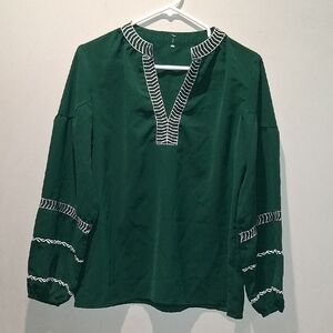 NWT Green & White Casual Blouse